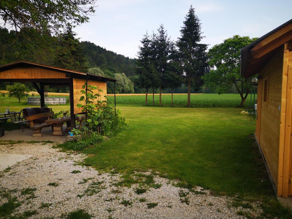 Hiska Zeleni Raj Villa Podnart Buitenkant foto