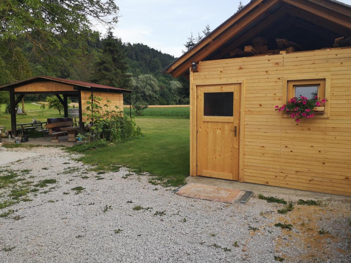 Hiska Zeleni Raj Villa Podnart Buitenkant foto