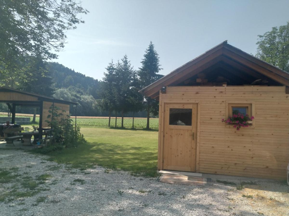 Hiska Zeleni Raj Villa Podnart Buitenkant foto