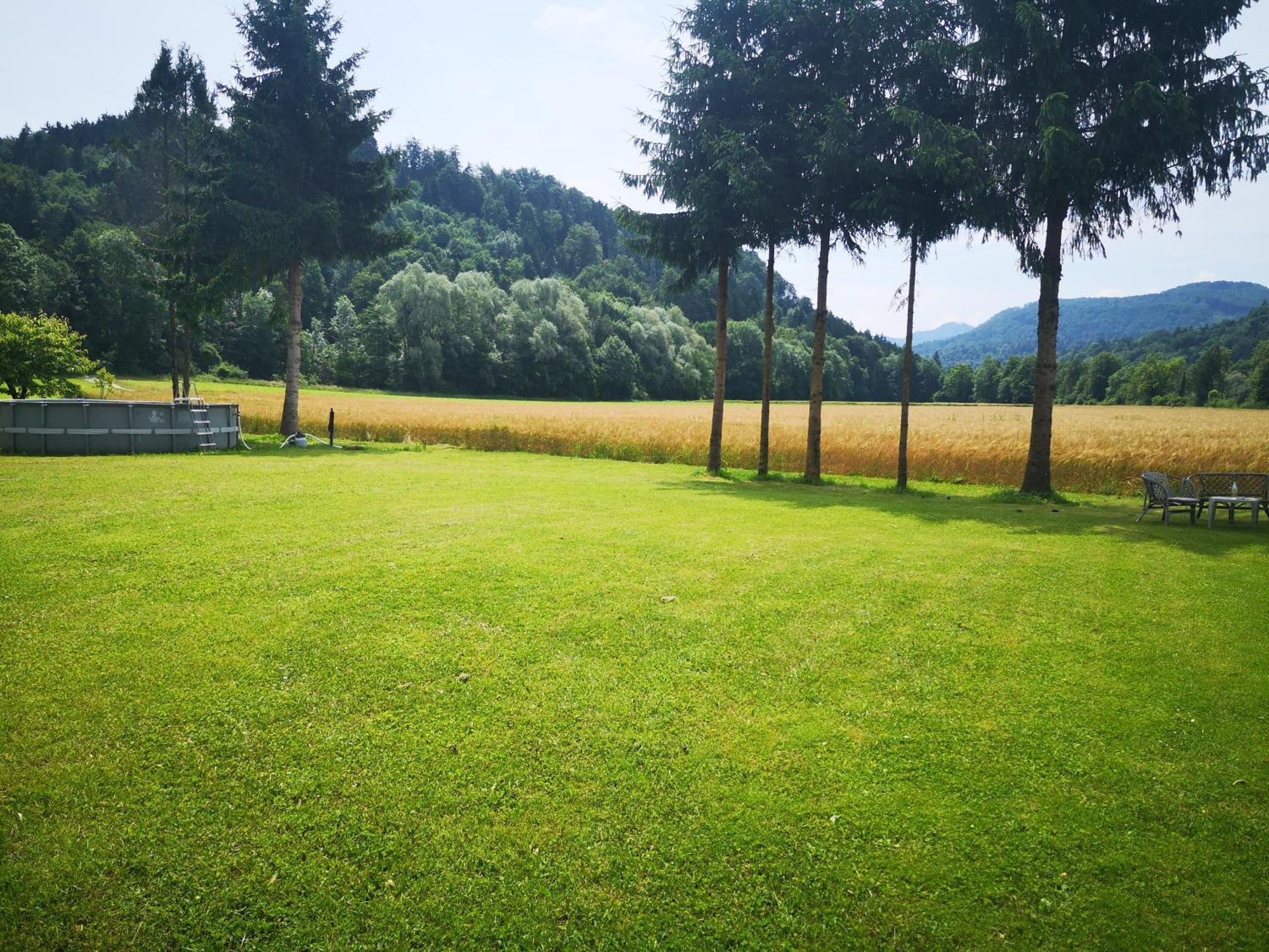 Hiska Zeleni Raj Villa Podnart Buitenkant foto